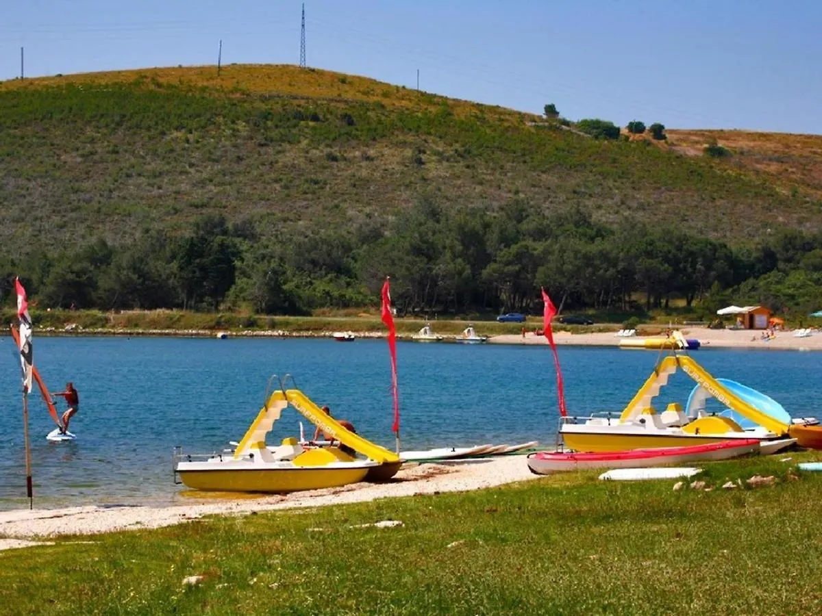 Beach Houses Ive & Beta With Pool & Jacuzzi In A Olive Grove, Pomer - Istria Holiday home