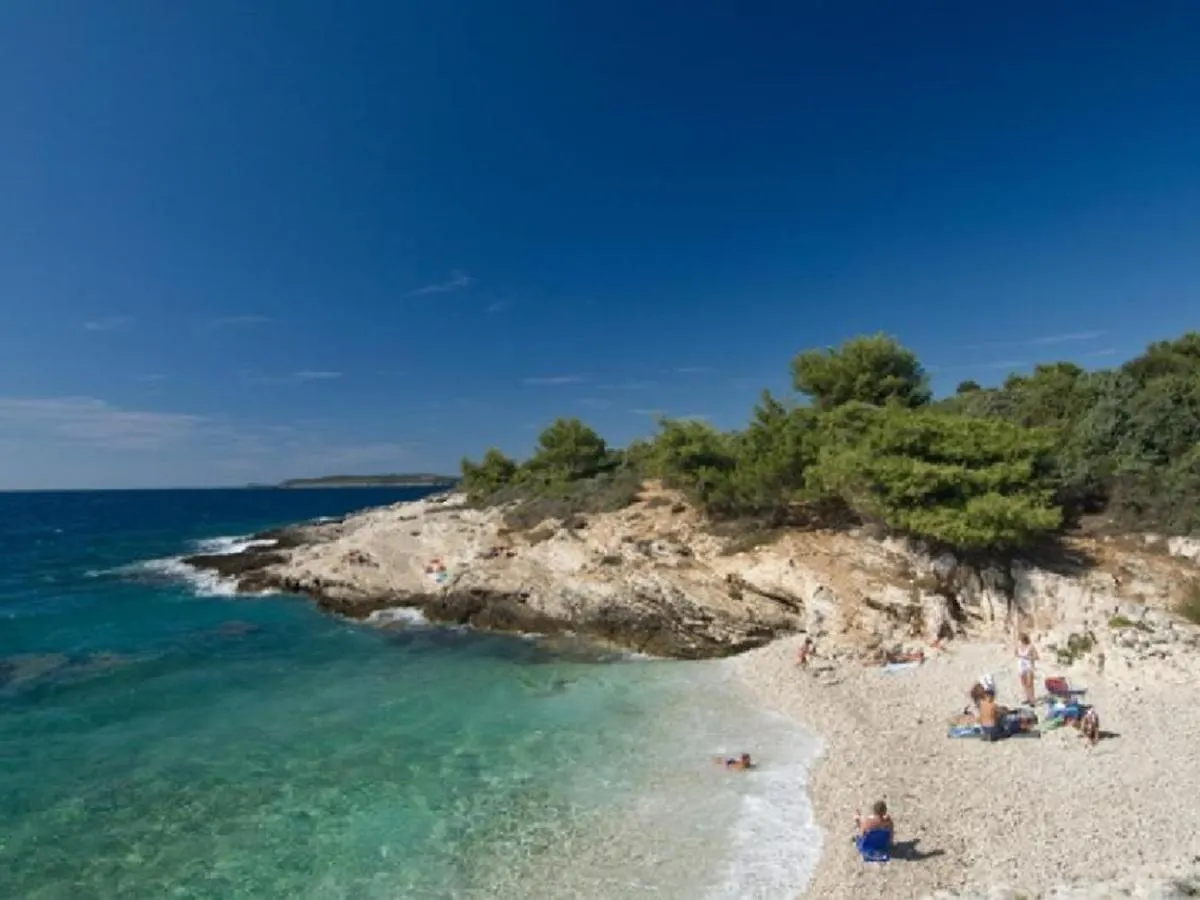 Beach Houses Ive & Beta With Pool & Jacuzzi In A Olive Grove, Pomer - Istria